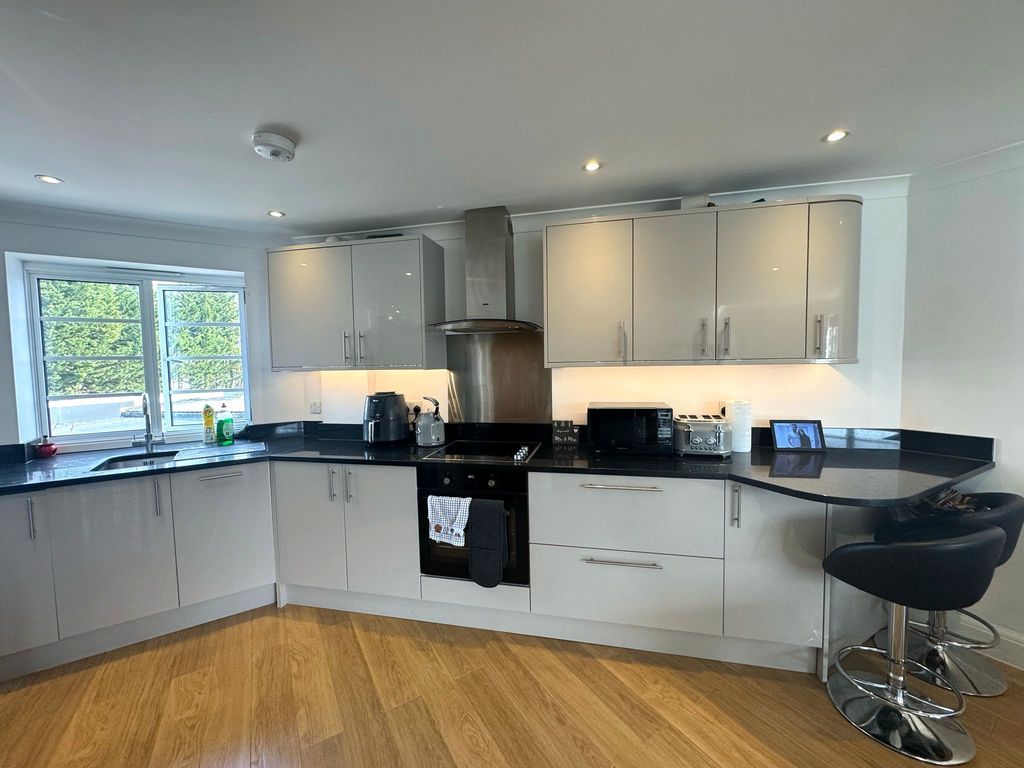 Property photo 2 of 4 Photo 1