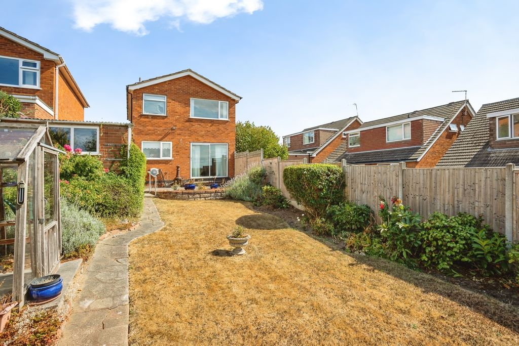 Property photo 3 of 18 Pbox-Img.Jpg