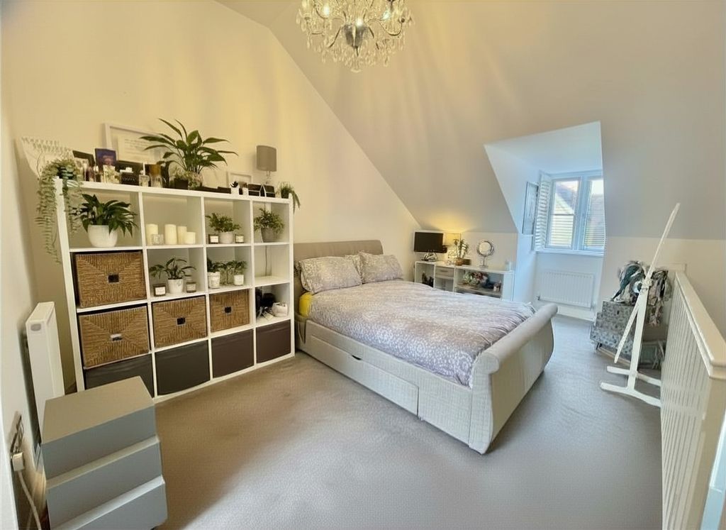 Property photo 3 of 19 5063732