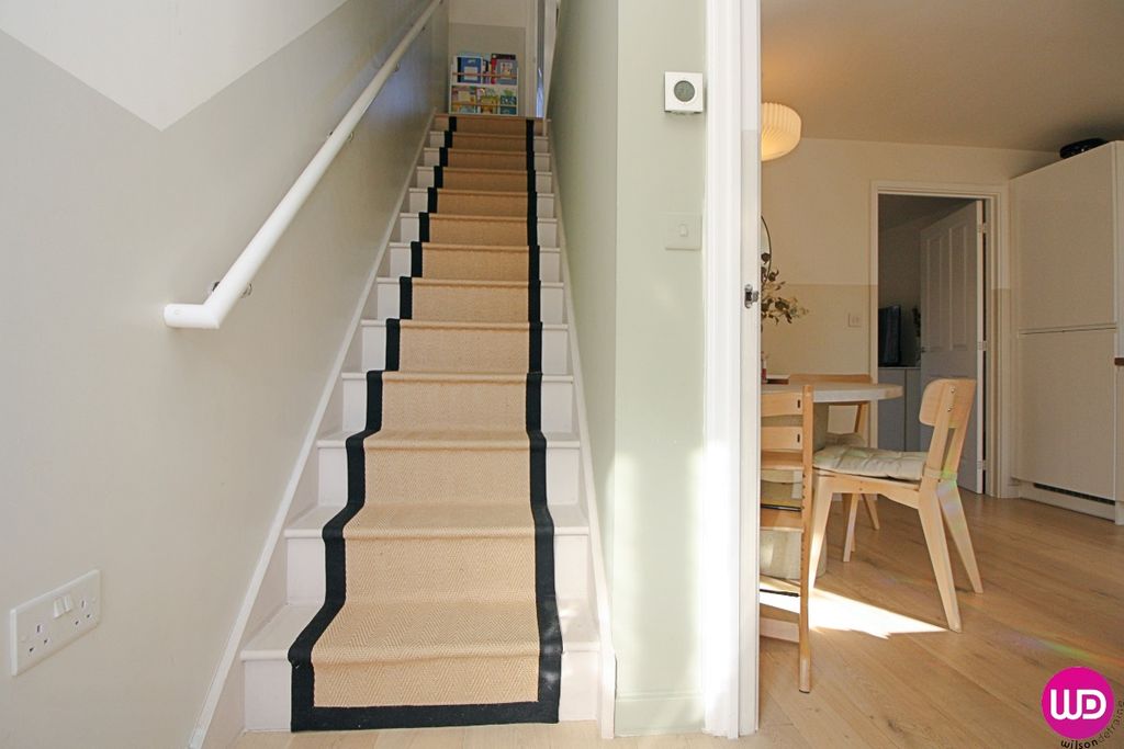 Property photo 3 of 43