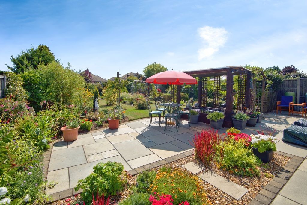 Property photo 1 of 16 Rear Garden