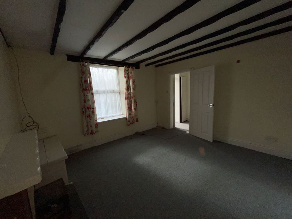 Property photo 3 of 10 Image 3