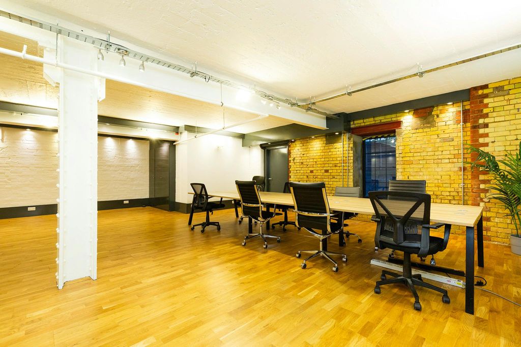 Property photo 3 of 29 Canonbury Yard 5.Jpg