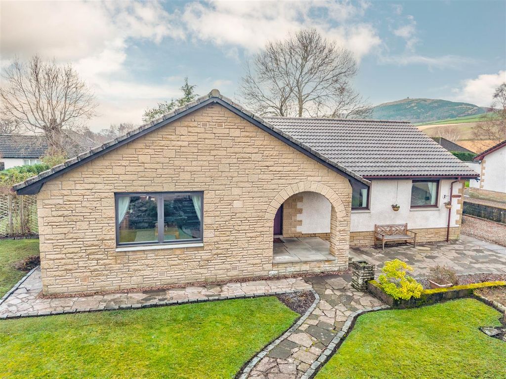 Property photo 2 of 28 Denview Bulb Farm Road Newtyle-2.Jpg