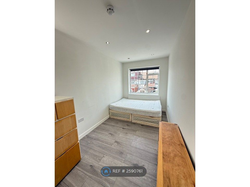 Property photo 1 of 4