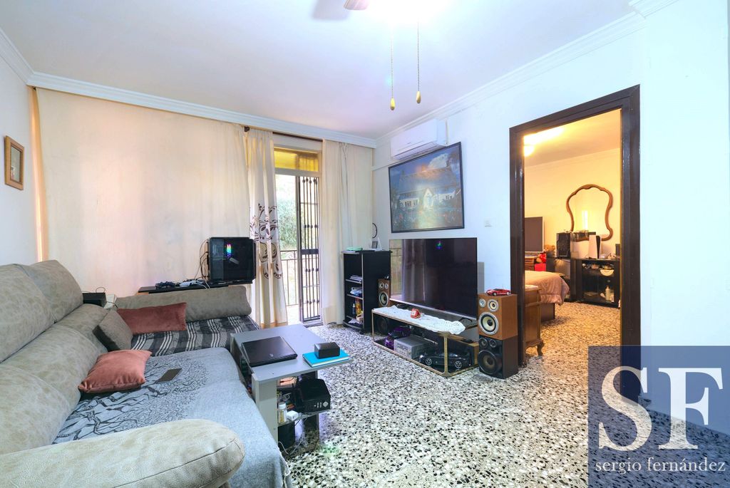 Property photo 2 of 13