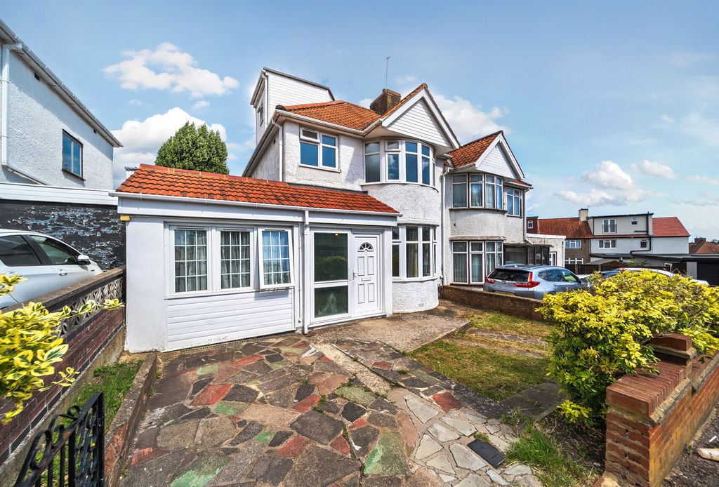 Property photo 2 of 16 1324687-22-6891E5...
