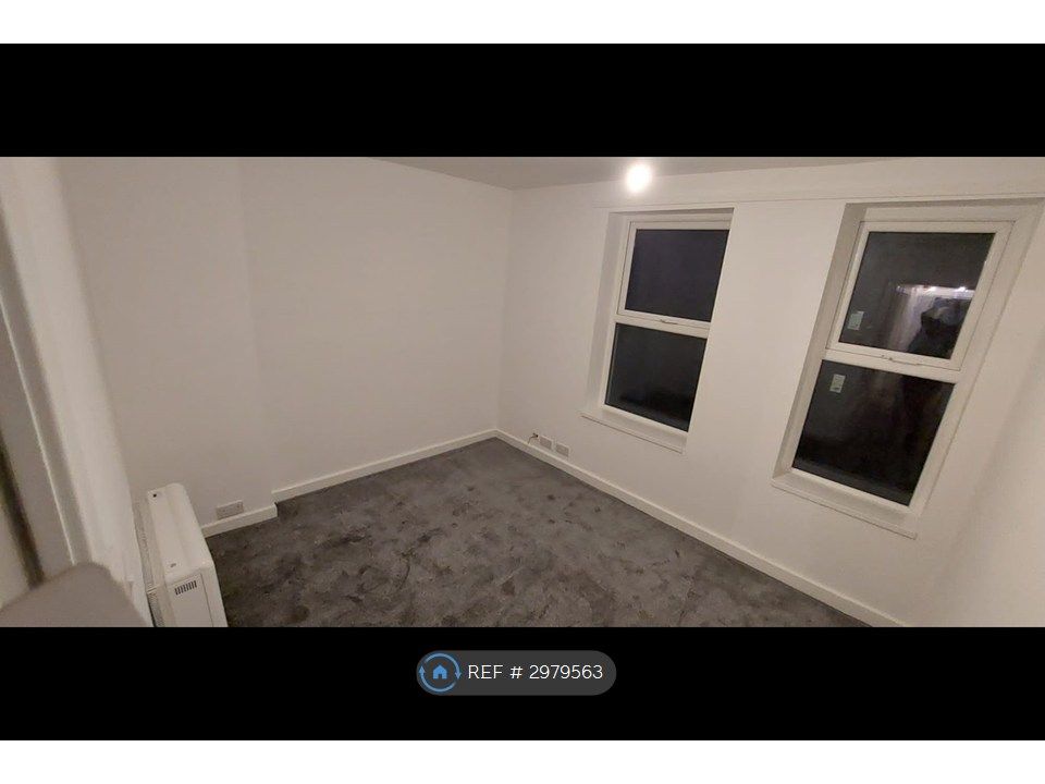 Property photo 3 of 3 Living Room
