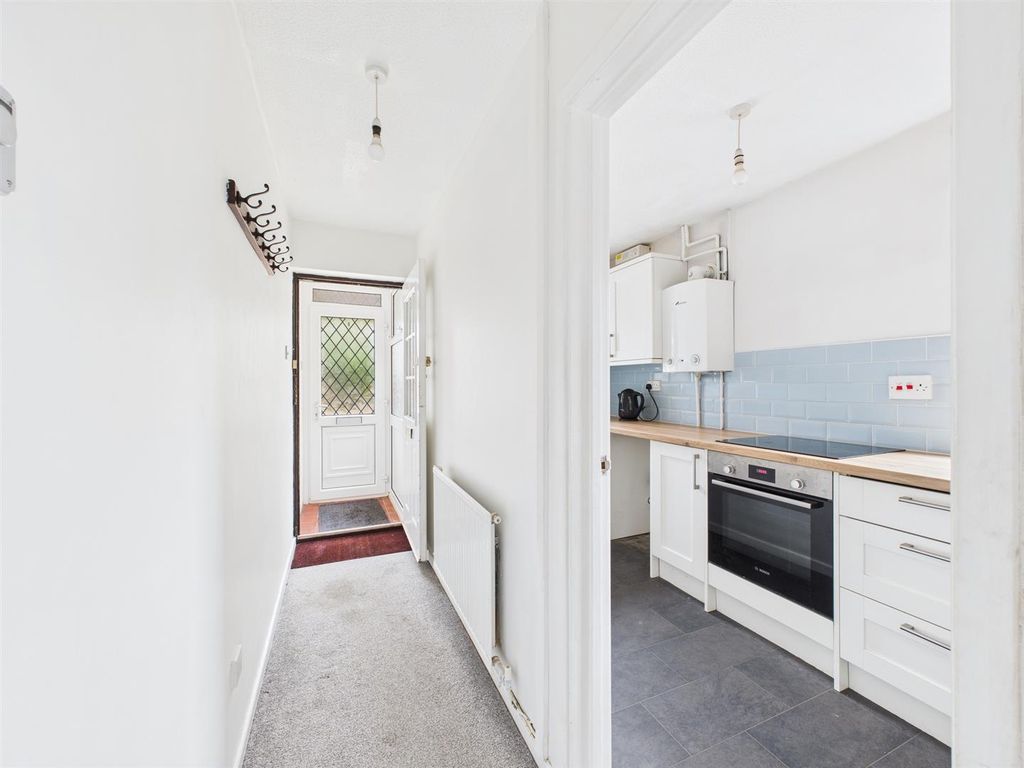 Property photo 2 of 15 Cam02295G0-Pr0322-Still001.Jpg