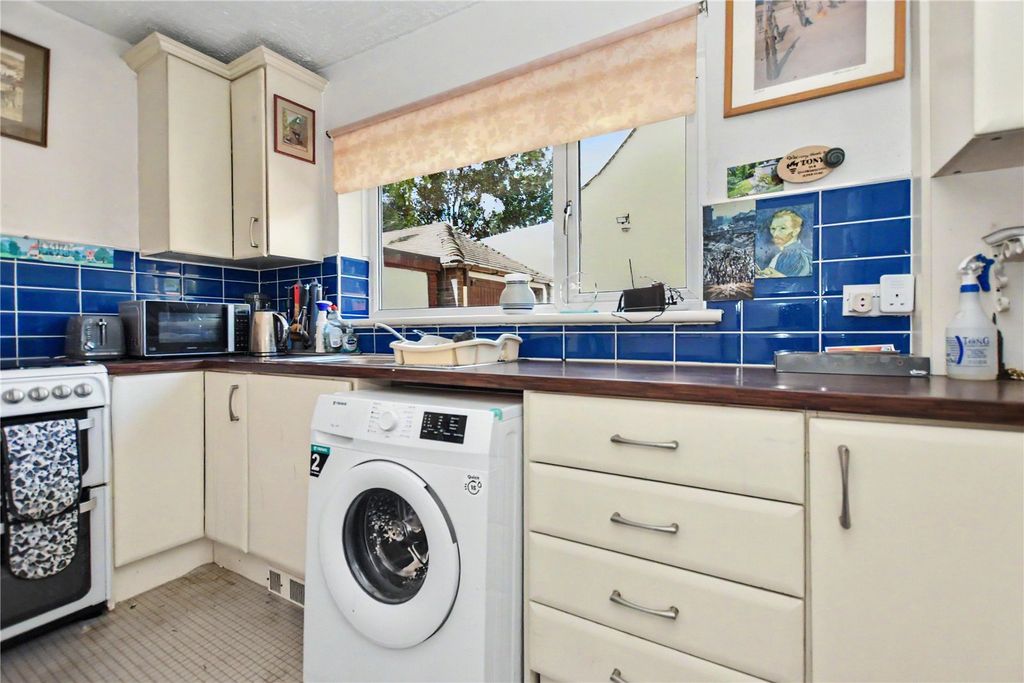 Property photo 3 of 15 Picture No. 10