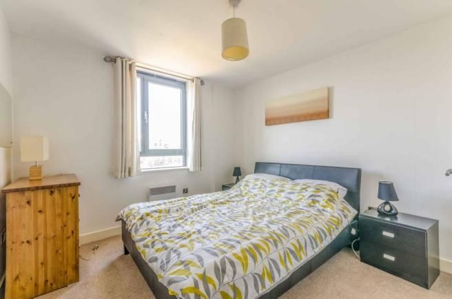 Property photo 1 of 3