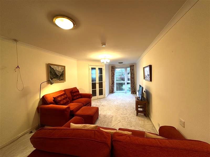 Property photo 3 of 14