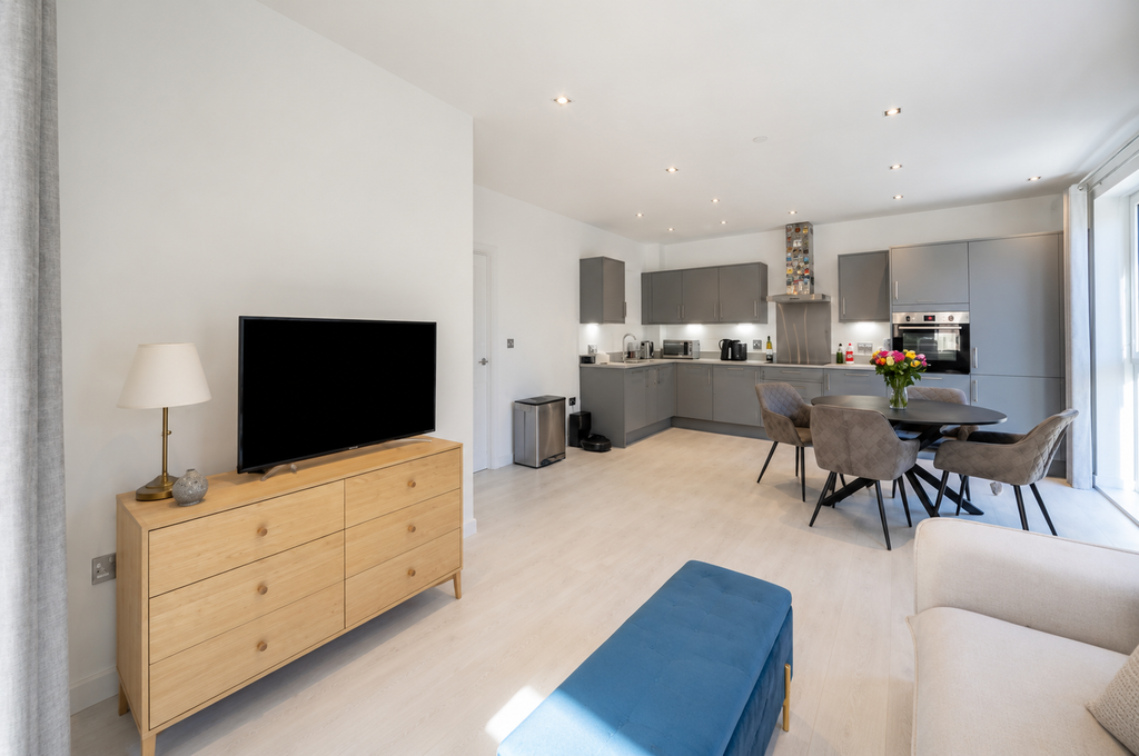 Property photo 2 of 11 71Fef5Ac-5Eb3-477E-91CE-F6F267149874.Png
