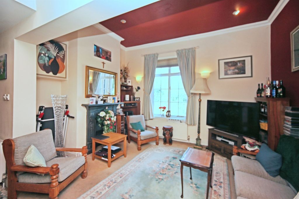Property photo 3 of 26