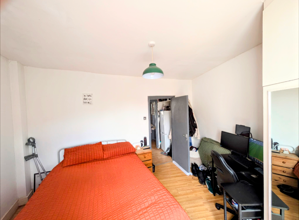 Property photo 3 of 7