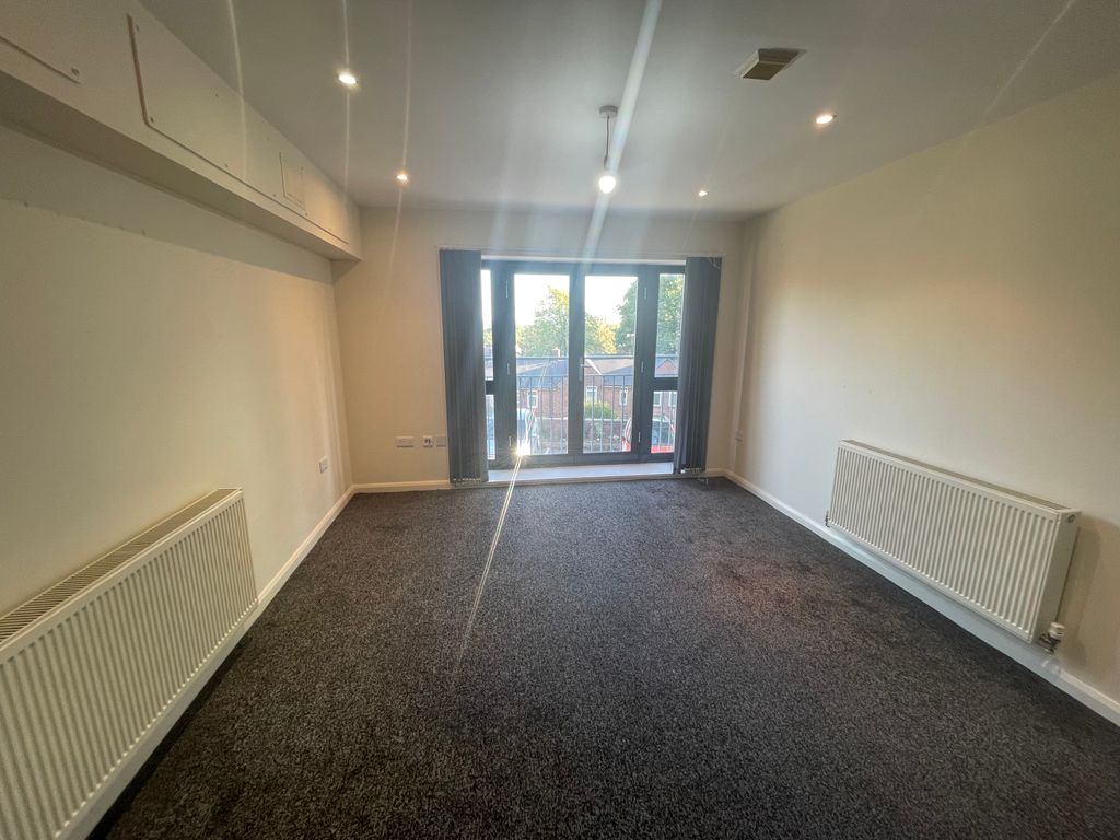 Property photo 1 of 4