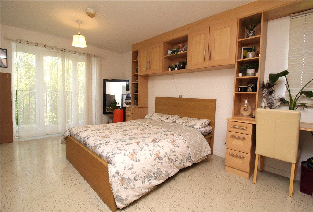 Property photo 3 of 11 Bedroom