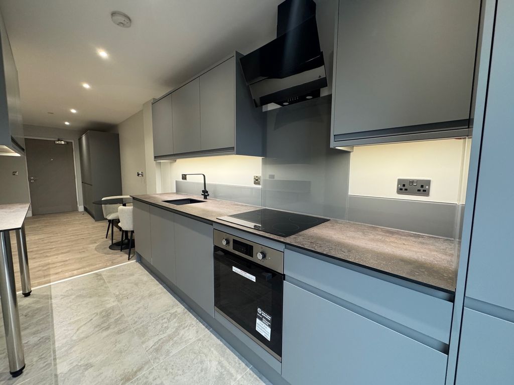 Property photo 2 of 9 Image