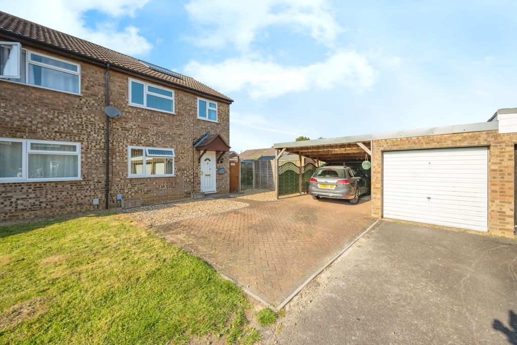 Property photo 2 of 15