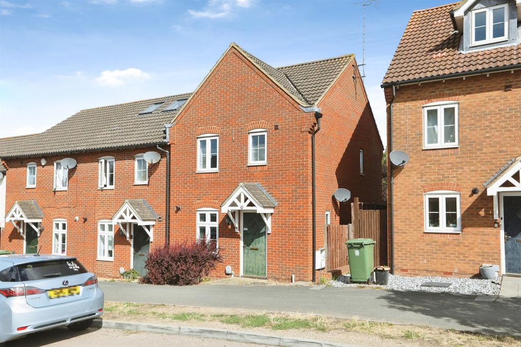 Property photo 1 of 21