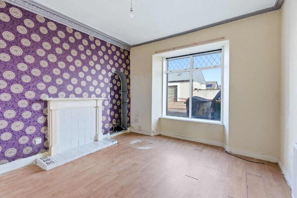 Property photo 3 of 12 Photo 3
