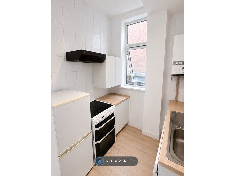 Property photo 2 of 4