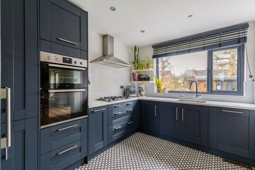 Property photo 3 of 22 Picture No. 08