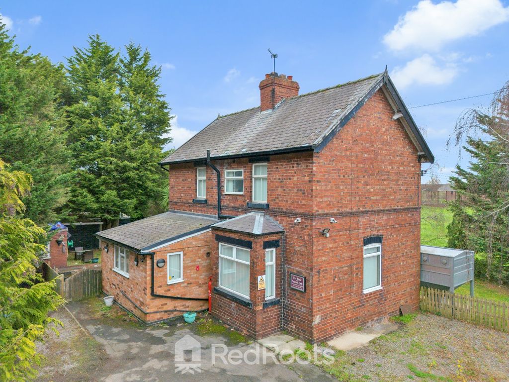 Property photo 1 of 33 3801792