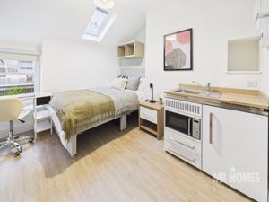 Property photo 1 of 27