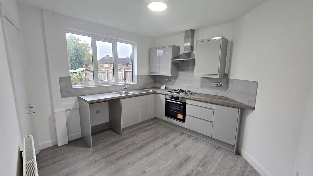 Property photo 2 of 11 Picture No. 04