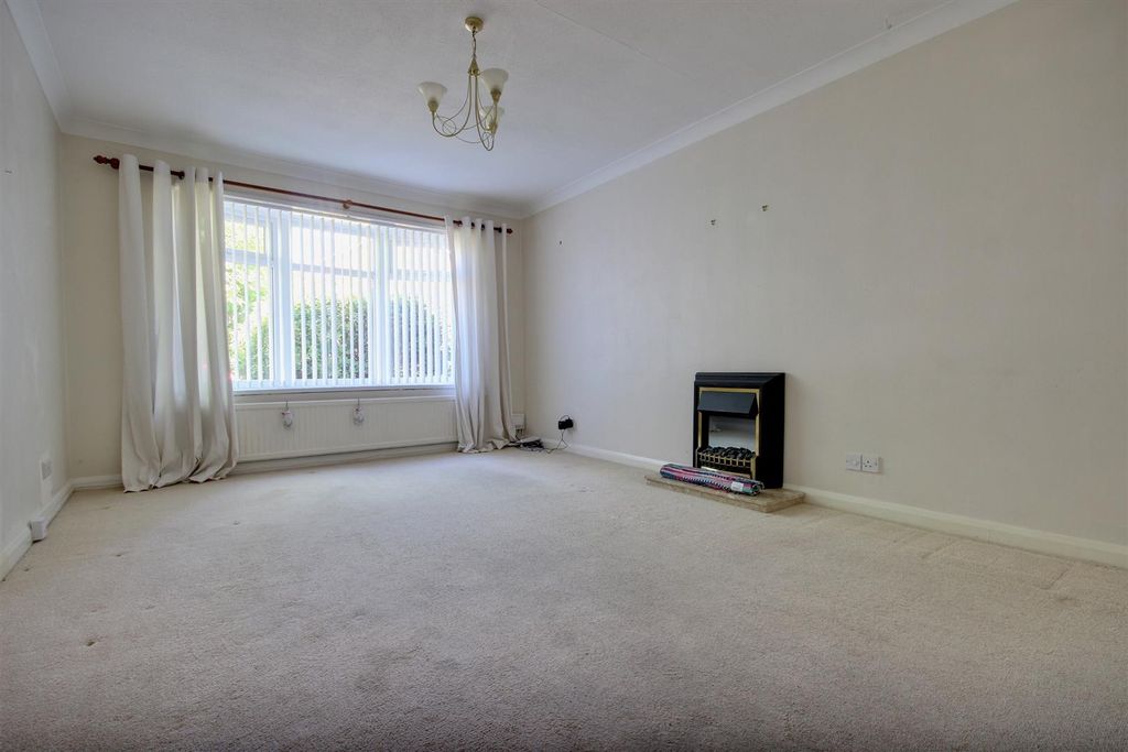 Property photo 2 of 12 Newtondale (12).Jpg