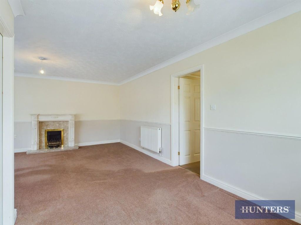 Property photo 3 of 18 Cam01984G0-Pr0120-Still002.Jpg