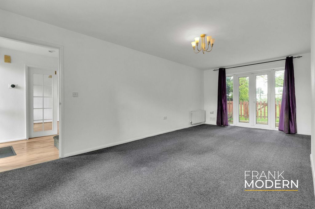 Property photo 2 of 30 Living Room