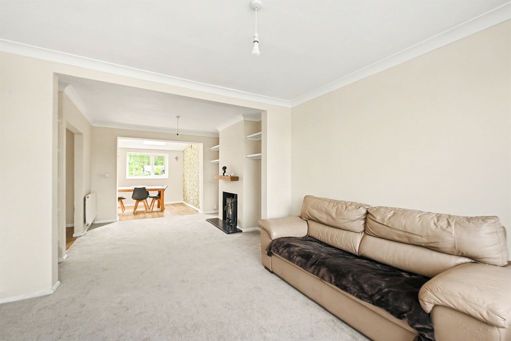 Property photo 3 of 21