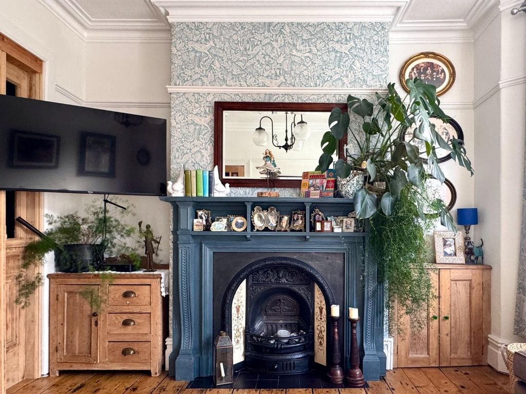 Property photo 3 of 22 Reception Room 1