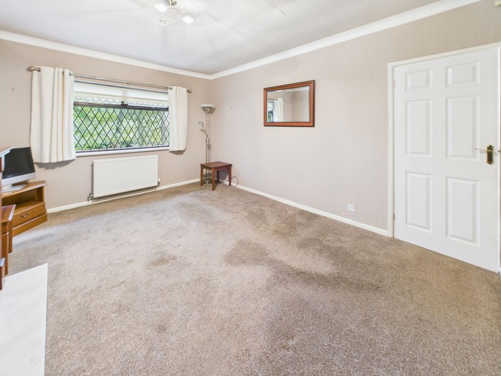 Property photo 3 of 24