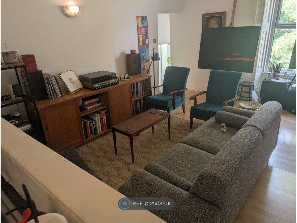 Property photo 3 of 23