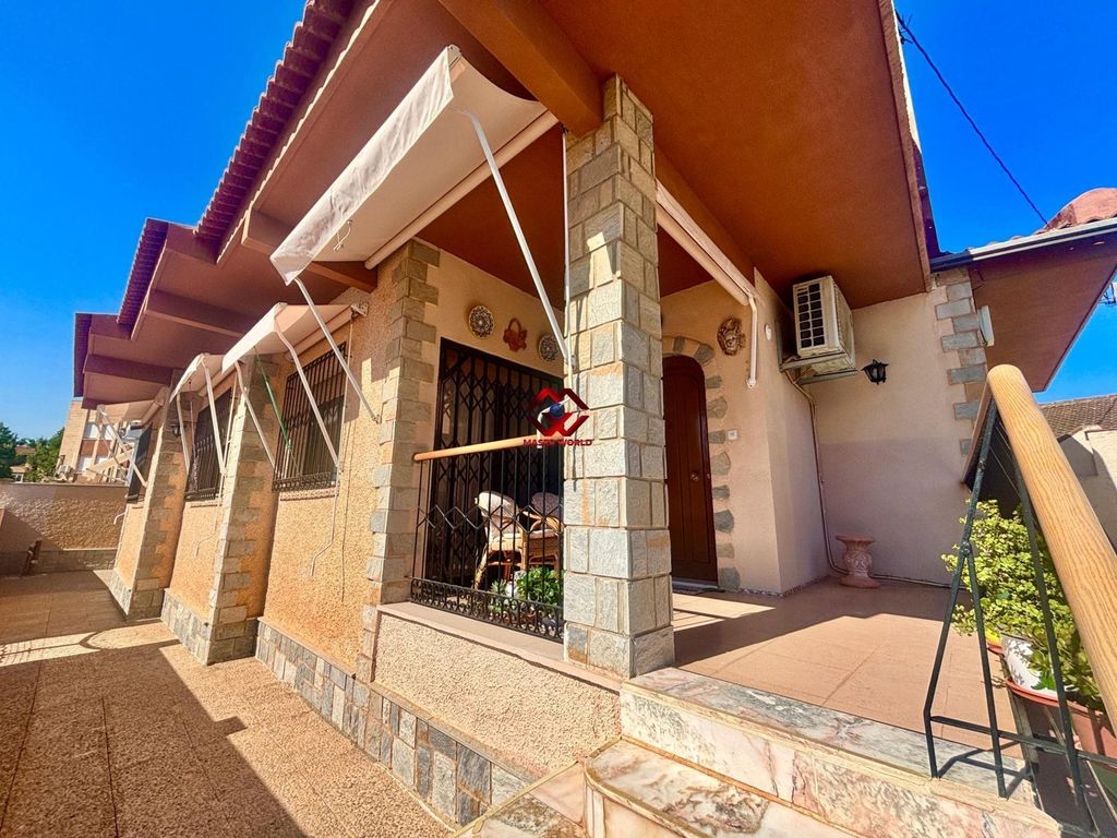 Property photo 1 of 50