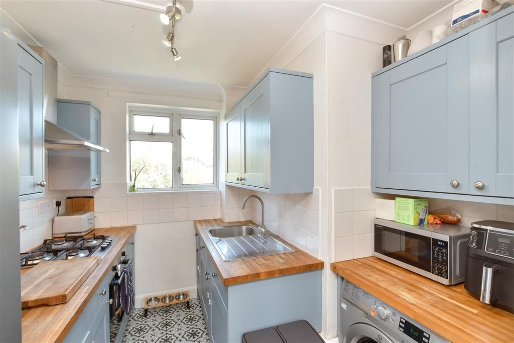 Property photo 2 of 13 Kitchen