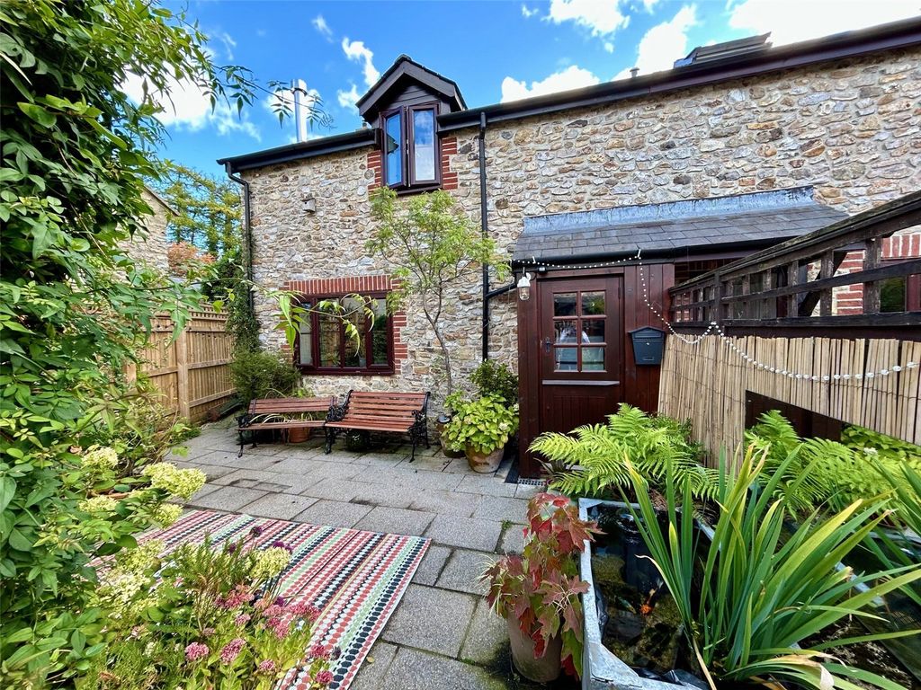 Property photo 1 of 13 Picture No. 11