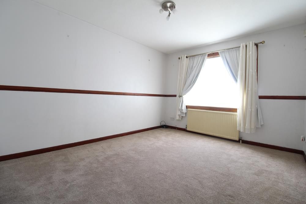 Property photo 2 of 10 Lounge