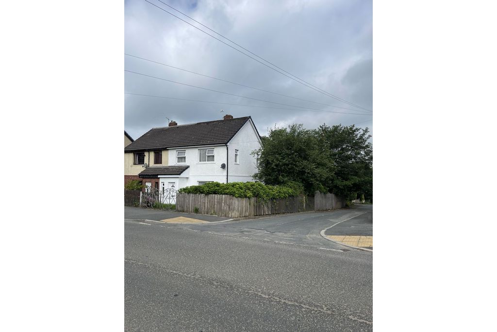 Property photo 3 of 18