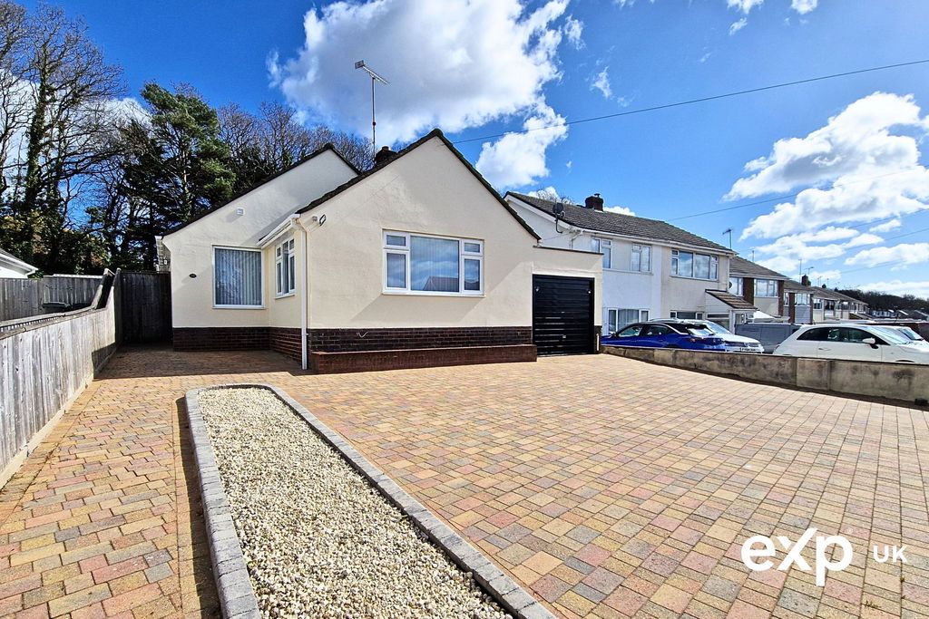 Property photo 1 of 25