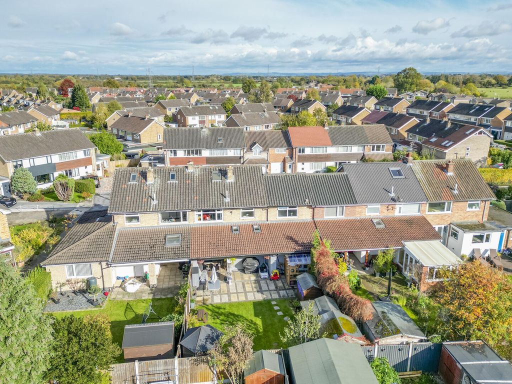 Property photo 1 of 21 Rear Garden