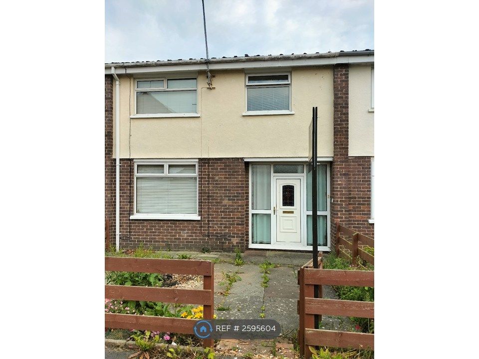 Property photo 2 of 10