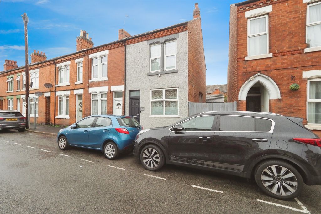 Property photo 1 of 16