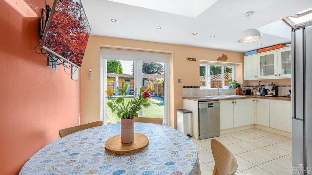 Property photo 3 of 35 5351157