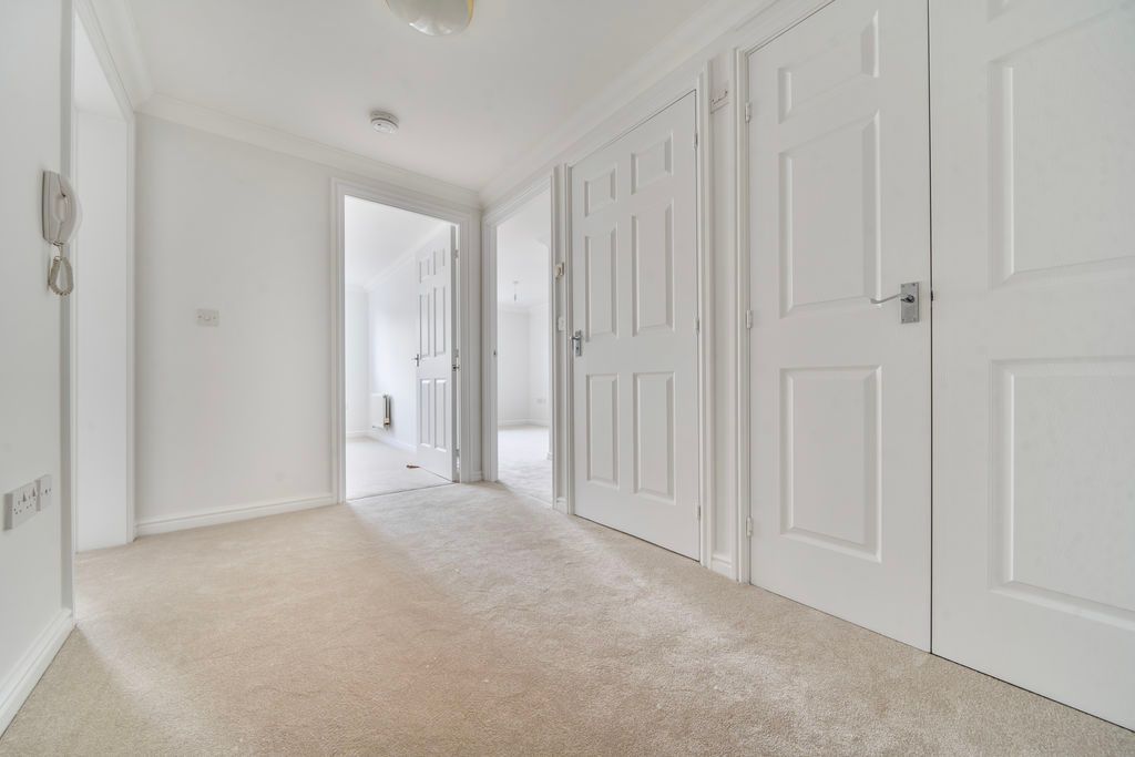 Property photo 2 of 12 Photo 12