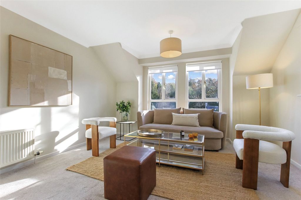 Property photo 2 of 24 Picture No. 05