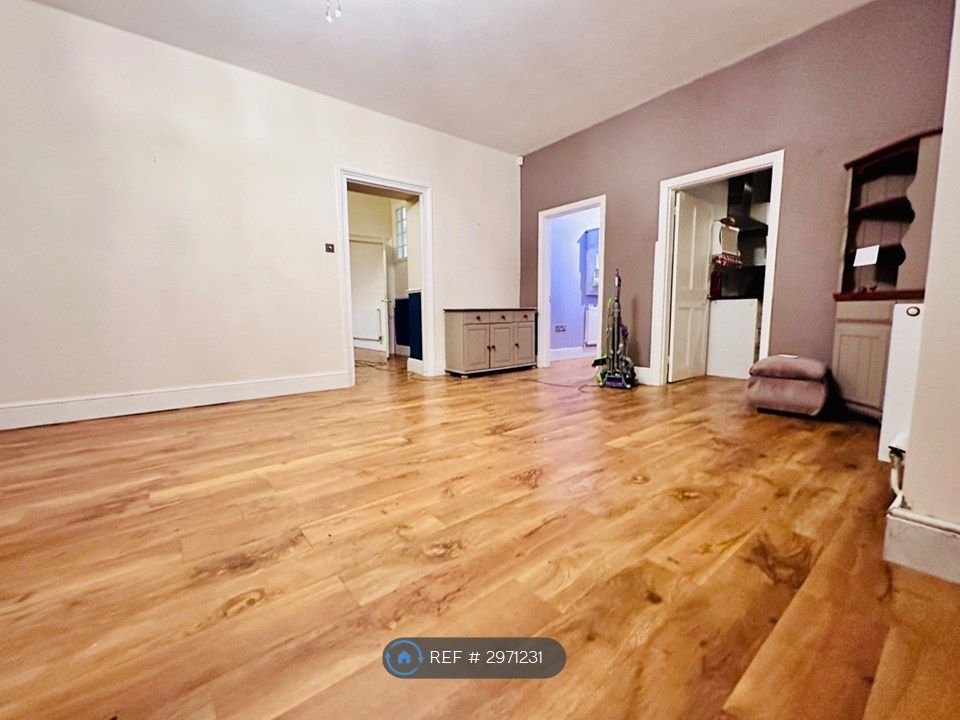 Property photo 2 of 4